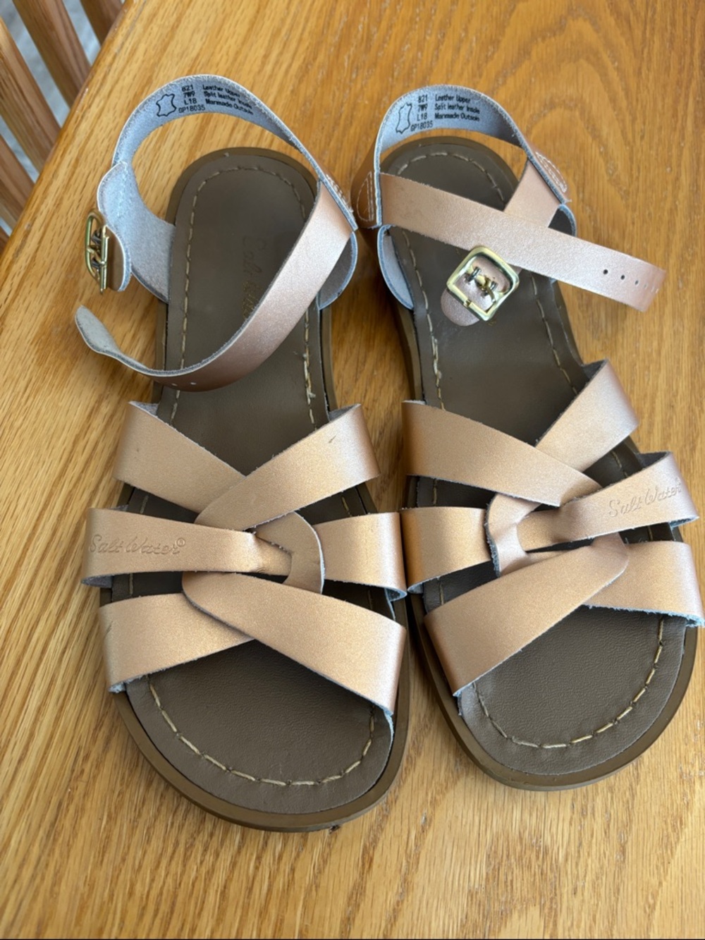 Rose Gold Classic Saltwater Sandals